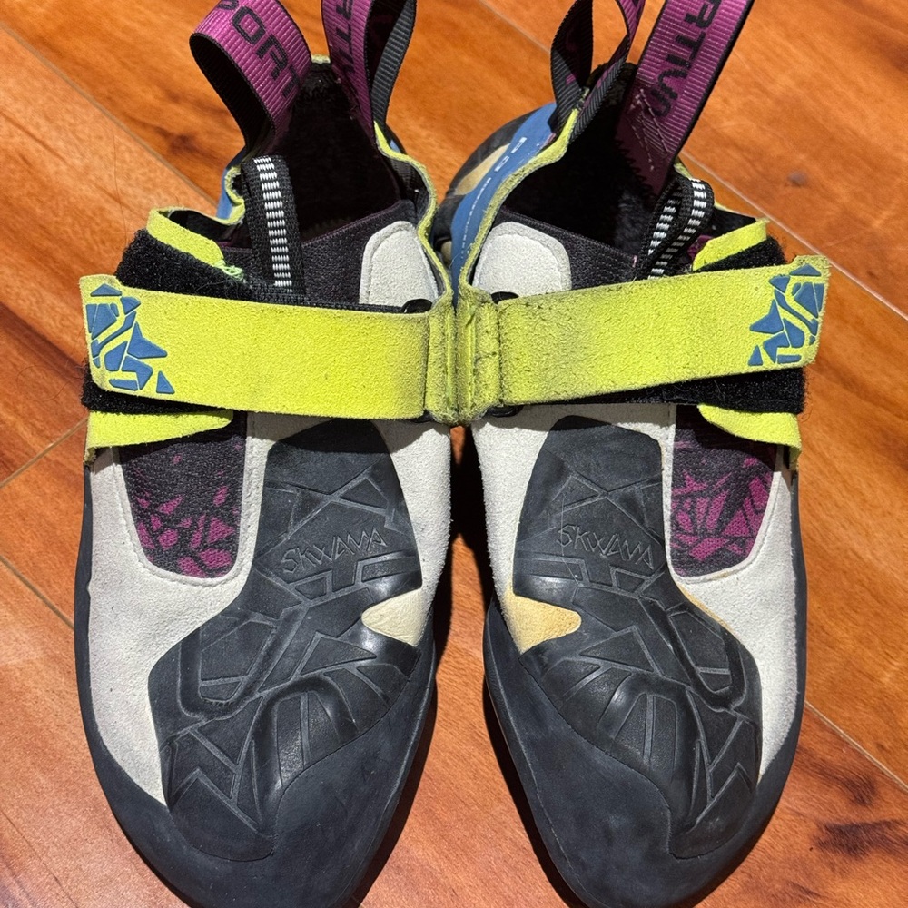 La Sportiva Skwama - Climbing Shoes